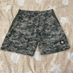 U.S. Army Men’s Shorts Size Medium